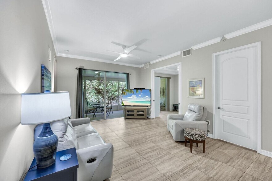 Building Photo - 4450 Chickee Hut Ct