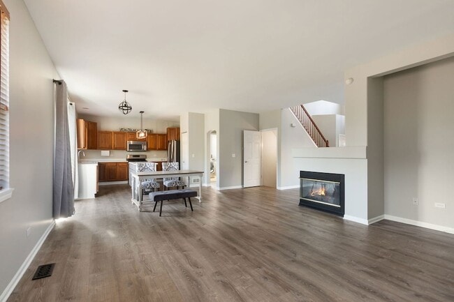 Building Photo - 2020 Spring Creek Ln