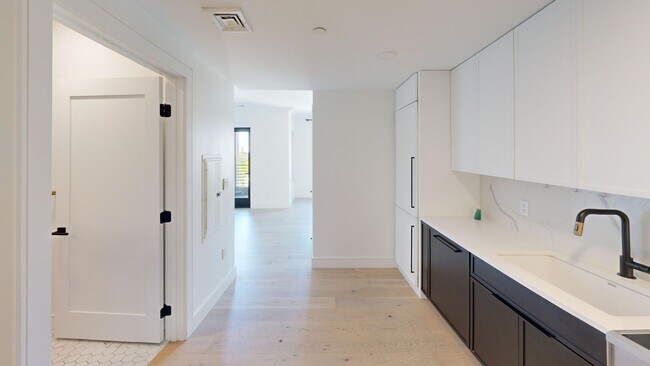 Primary Photo - Studio with Laundry in Unit; Gym on Site! ...