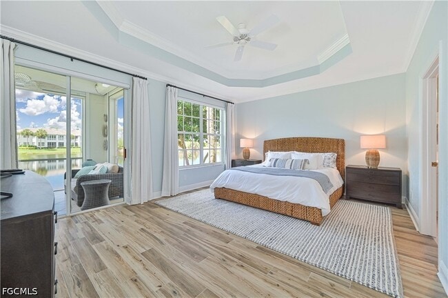 Building Photo - 5000 Royal Shores Dr