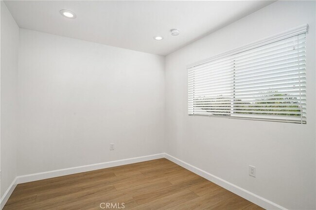 Building Photo - 9282 Winterwood Cir