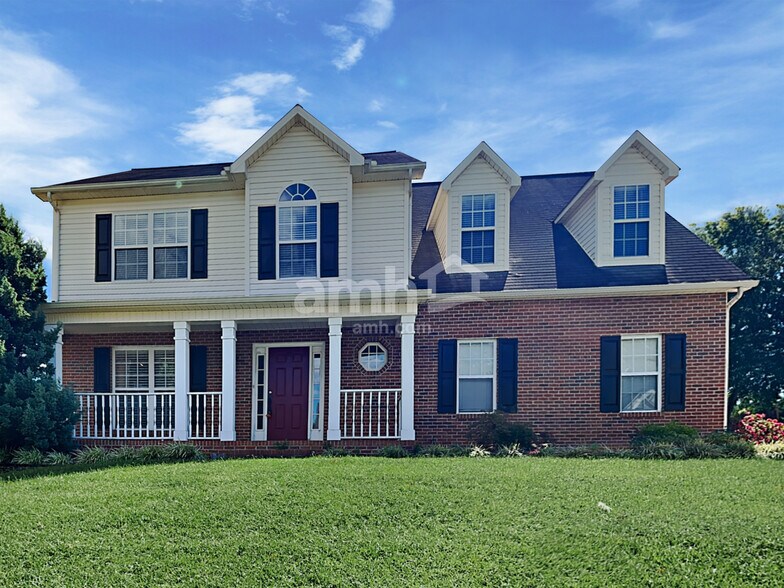 Primary Photo - 4905 Ivy Rose Dr