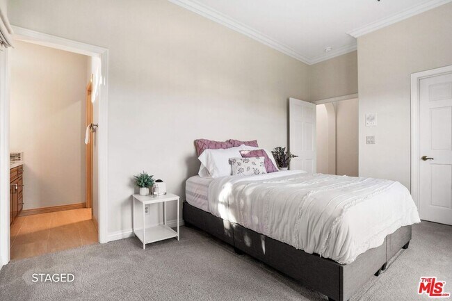 Building Photo - 19 Ranchero Rd