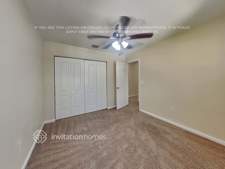 Building Photo - 5352 SW 155th Ave