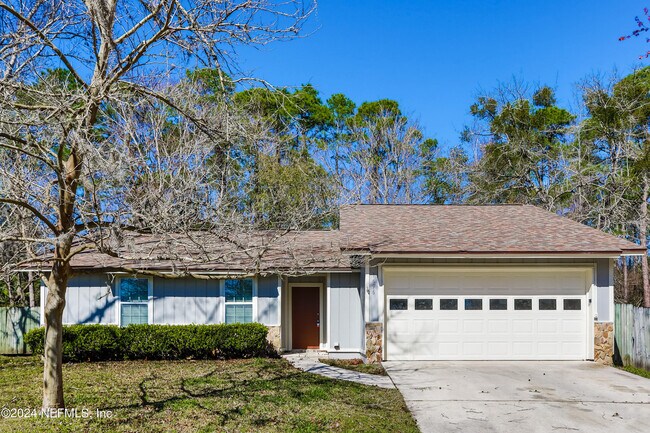 Primary Photo - 1696 Sandy Hollow Loop