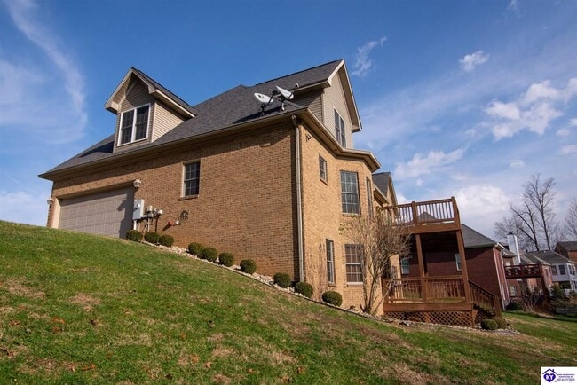 Building Photo - 107 Rhinestone Ct