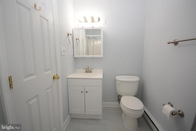 Building Photo - 7316 E Springbrook Ct