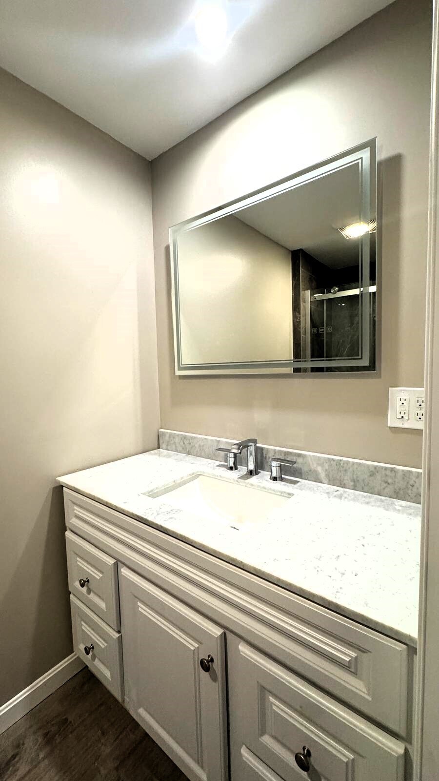 Building Photo - 220 Hamilton St