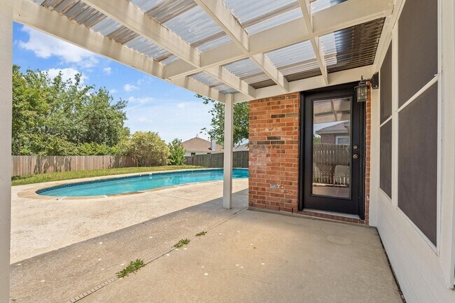 Building Photo - 1132 Single Tree Dr