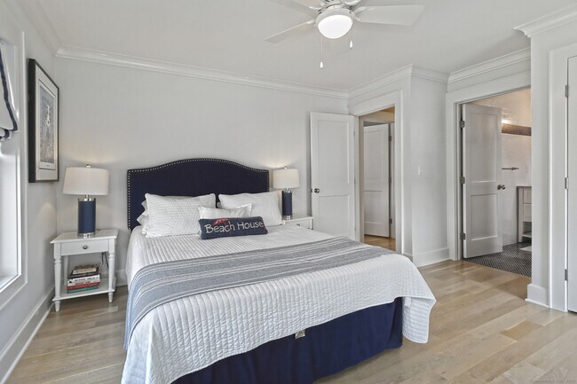 Building Photo - 41 Melba St
