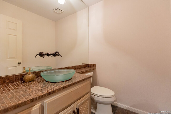 Building Photo - 14110 Vistawood-