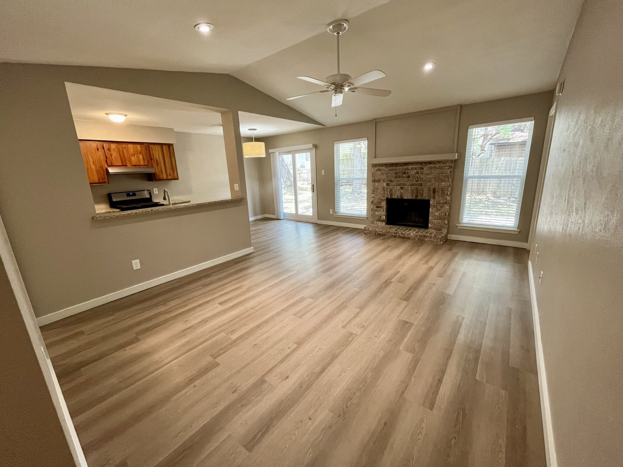 Building Photo - 4501 Dorsett Oaks Cir