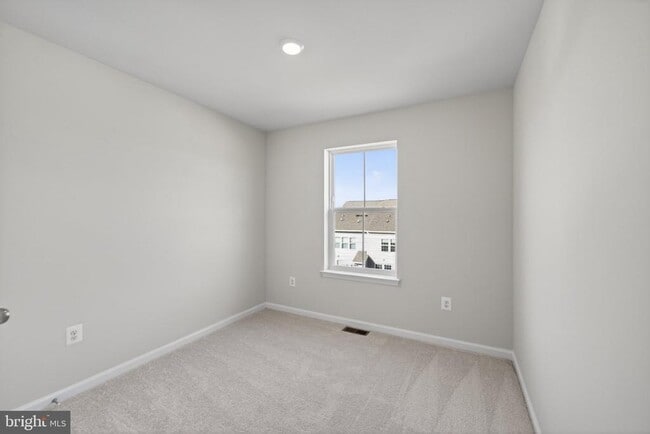 Building Photo - 103 Brashear Ct