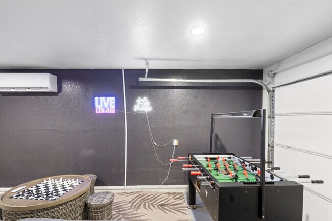 Building Photo - Downtown Gilbert Boho-Oasis|Pool|Gazebo|Ga...