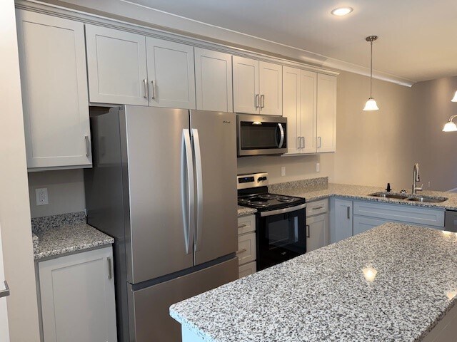 Building Photo - 1903 N Main St