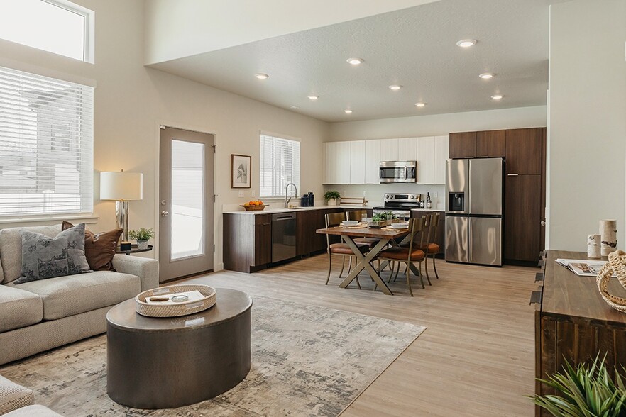 Primary Photo - Rise Townhomes