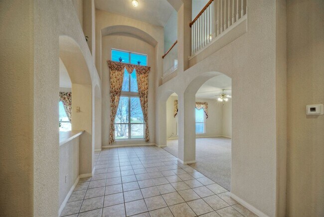 Building Photo - 601 Indian Run Dr