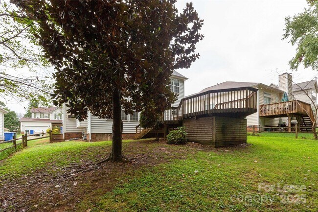 Building Photo - 155 Walmsley Pl