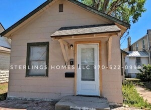Building Photo - 908 N 6th St
