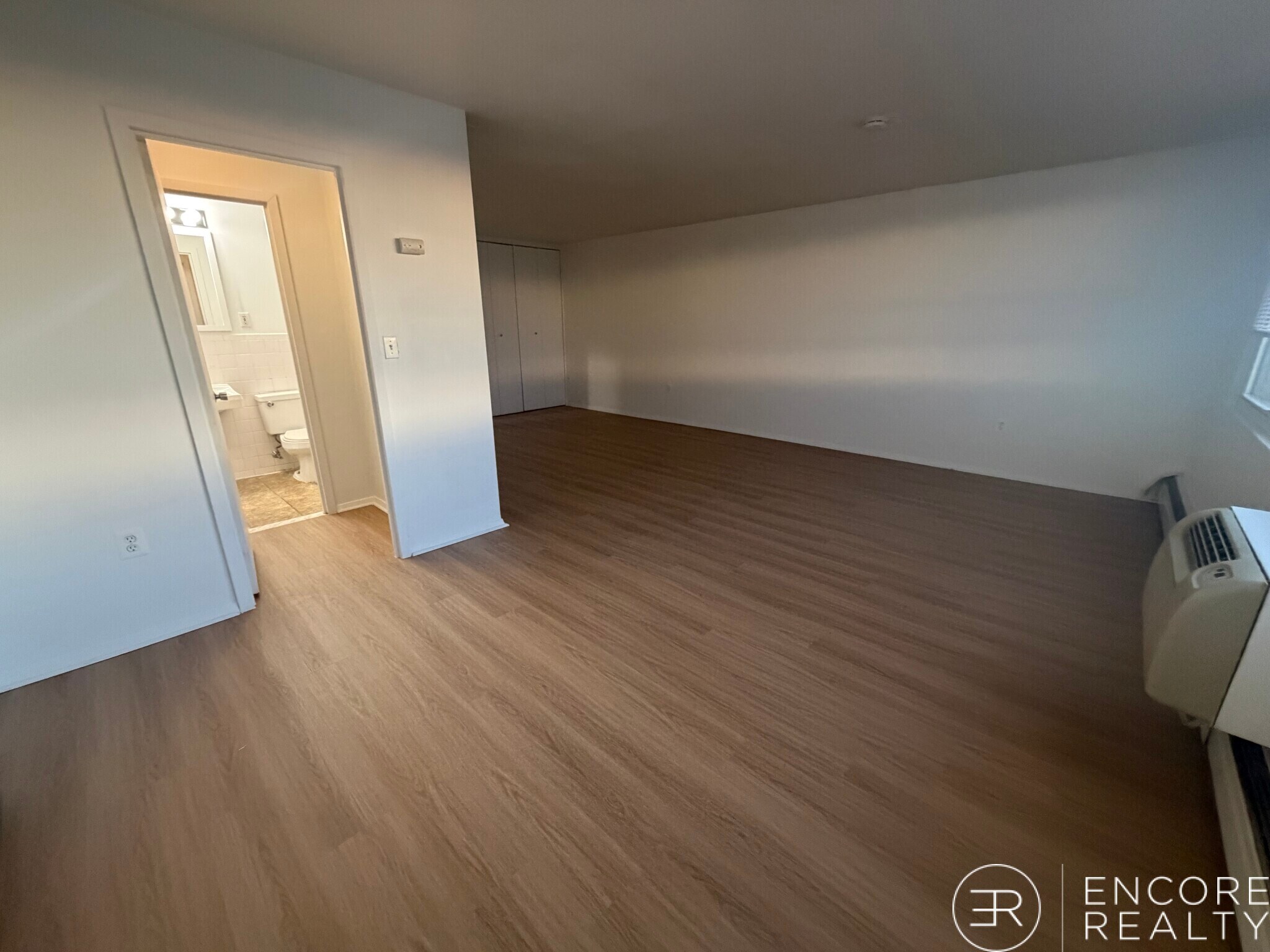 Building Photo - 205 Walden St