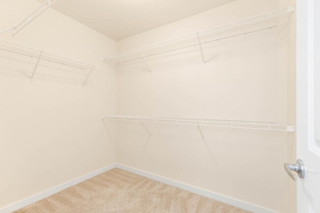 Building Photo - 516 Lingering Pine Dr NW
