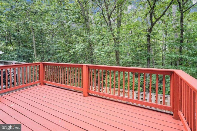 Building Photo - 6760 Cardinal Woods Ct