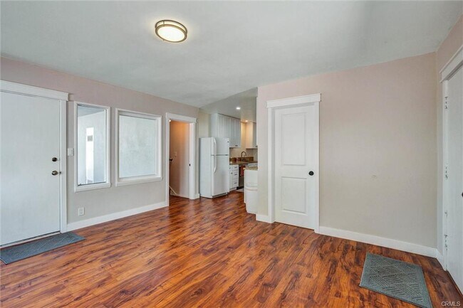 Primary Photo - 3317 Paraiso Way