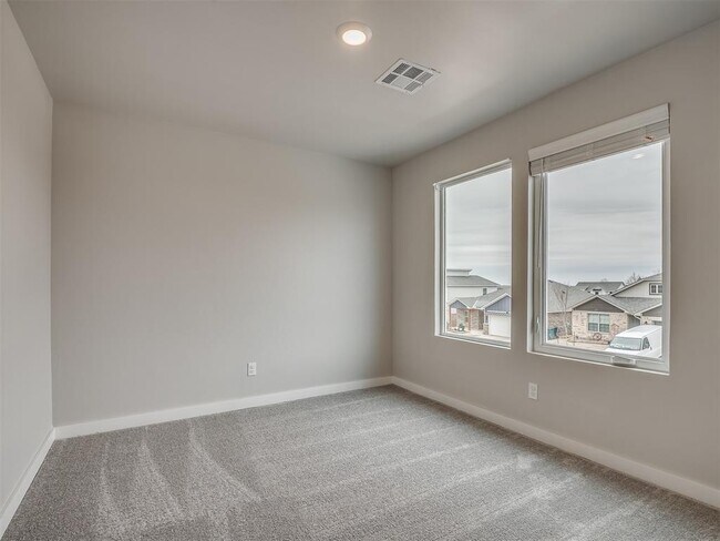 Building Photo - 520 NW 176th Terrace