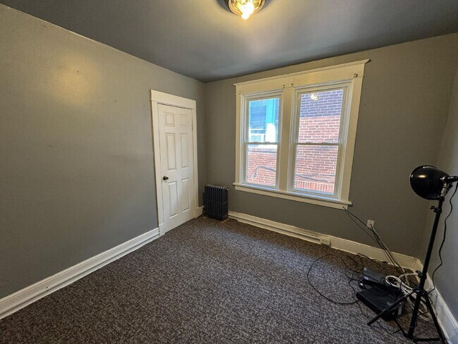 Building Photo - 1818 Walnut St