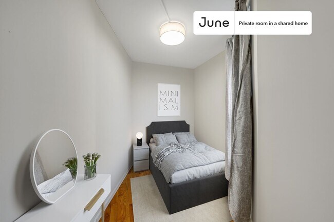 Primary Photo - Private bedroom in 3 bed/1 bath Home