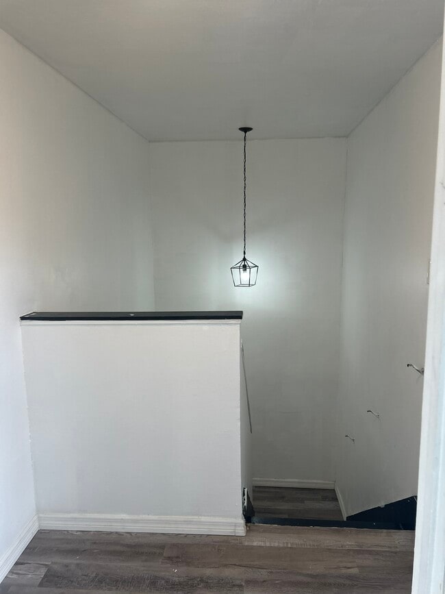 Building Photo - 3980 Crayrich Cir