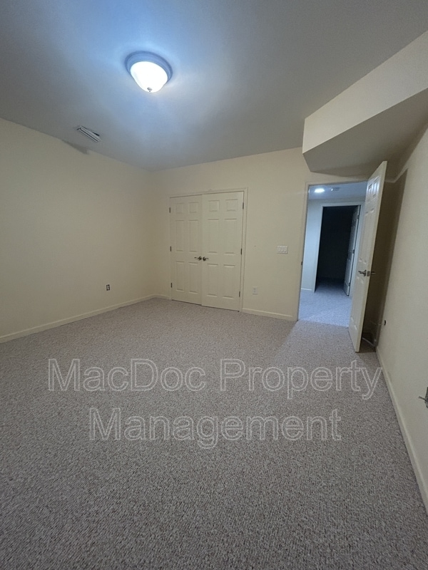Building Photo - 11103 Fawn Lake Pkwy