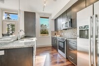 Building Photo - 1320 Robert Browning St