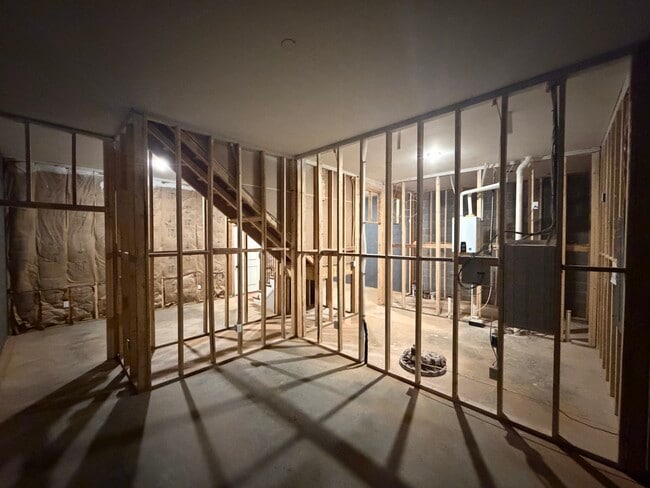 Building Photo - 955 Oakwood Estates Dr