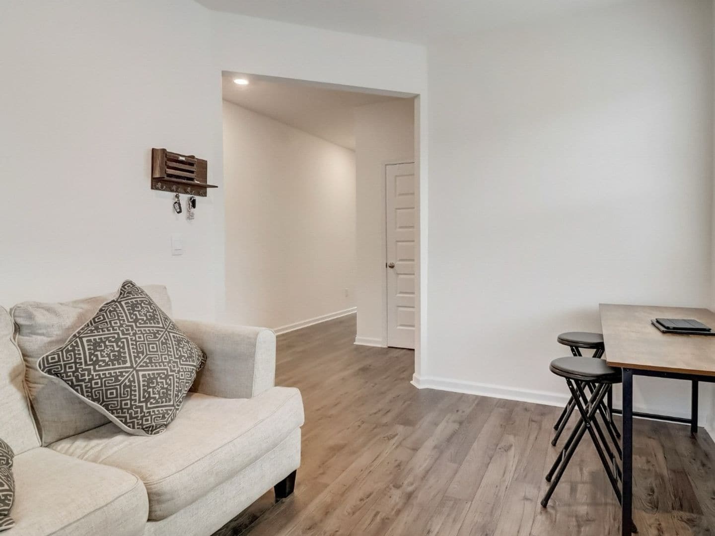 Building Photo - 133 Grafton St