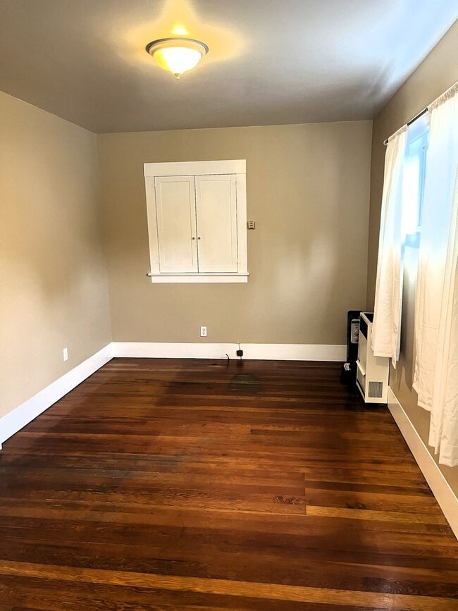 Building Photo - Pet-Friendly Centrally Located Fortuna Home Just Off Main Street!