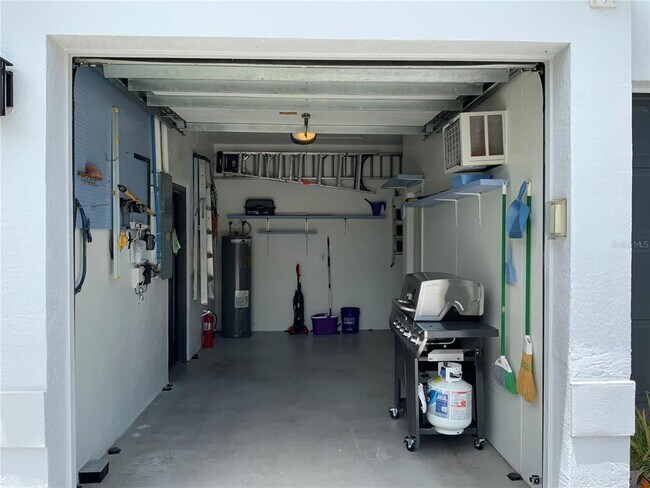 Building Photo - 1594 Coastal Pl