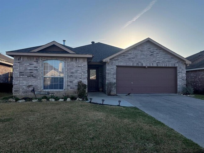 Building Photo - 612 Crystal Brook Dr