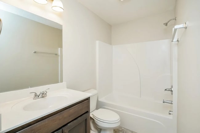 Building Photo - 1073 Berra Dr