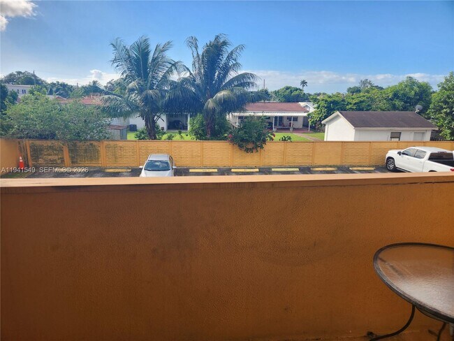 Building Photo - 8990 SW 24th St