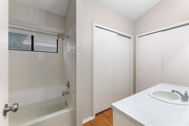 Building Photo - 12312 Little Fatima Ln