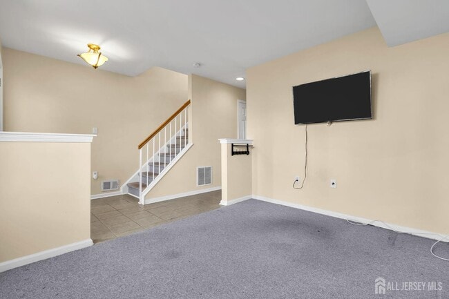 Building Photo - 63 Giera Ct