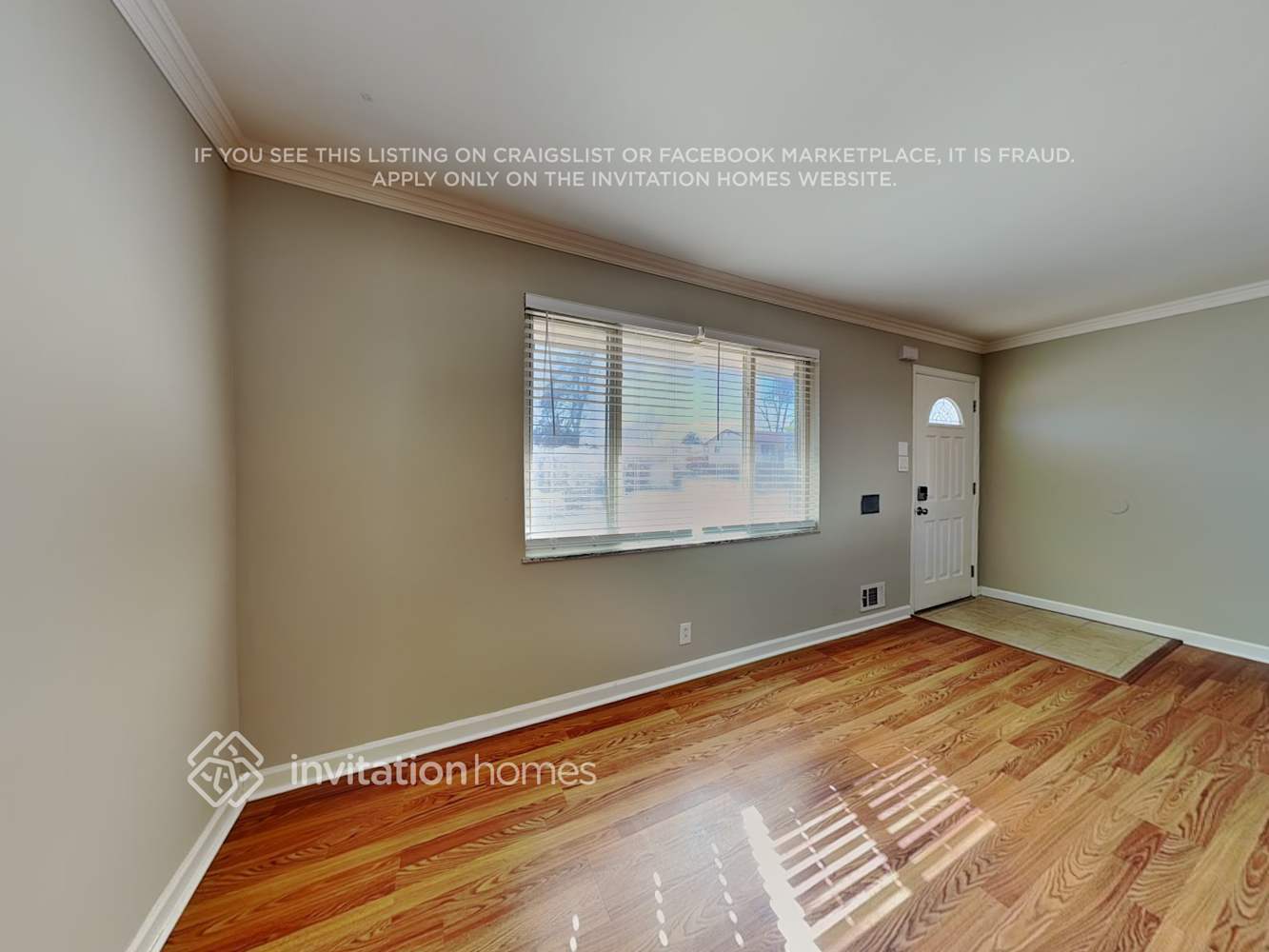 Building Photo - 1909 E 116th Ave