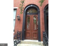 Building Photo - 2031 Pine St
