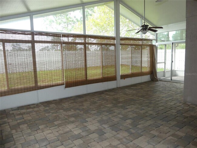 Building Photo - 5539 San Gabriel Way