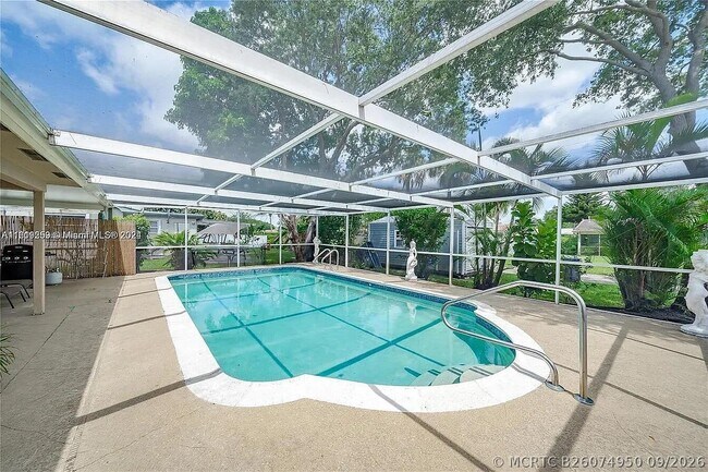 Building Photo - 4205 McKinley St