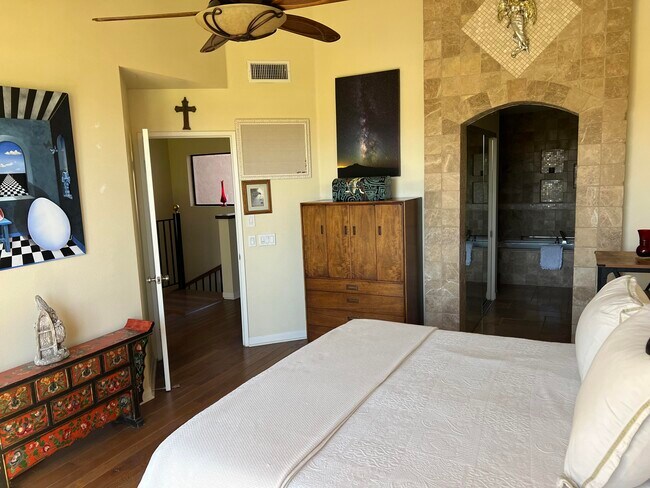 Building Photo - 38145 Crocus Ln