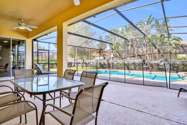 Building Photo - 4140 Oak Tree Dr