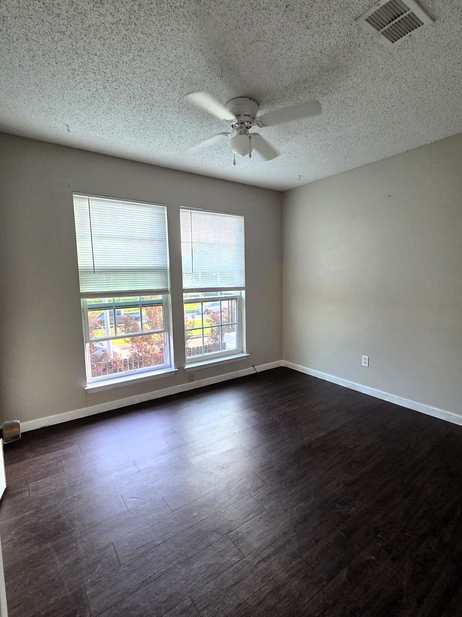 Building Photo - 11515 Meadow Pines Ct