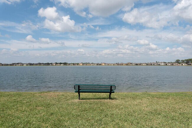 Building Photo - 2173 Farmhouse Rd SE